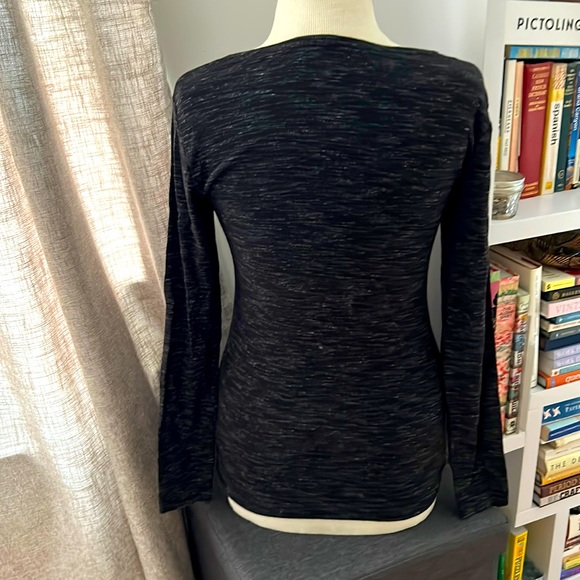 Heathered long sleeve tee - Picture 2 of 6